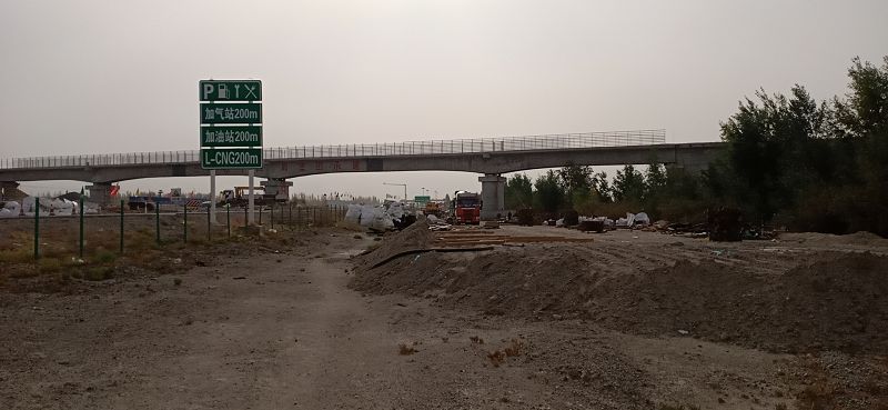 復(fù)合電纜溝蓋板敷設(shè)時(shí)的注意事項(xiàng)？